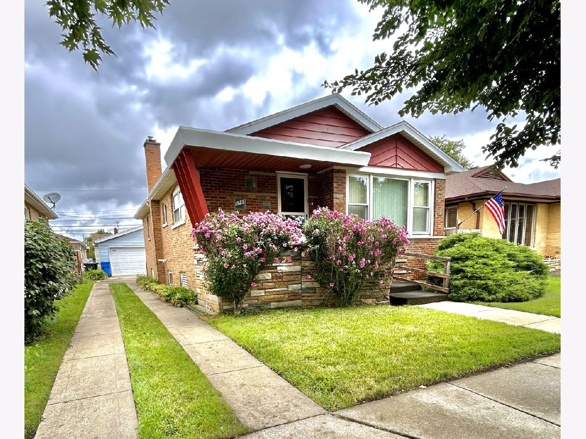 Rented Chicago Illinois, 3744 115th