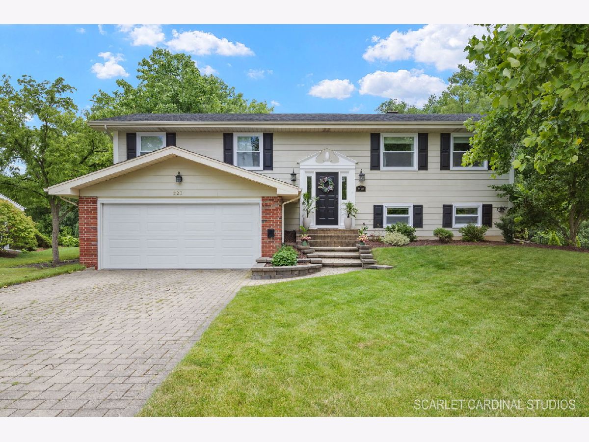 Homes Sold Butterfield West Glen Ellyn Illinois, 2S227 Mayfield