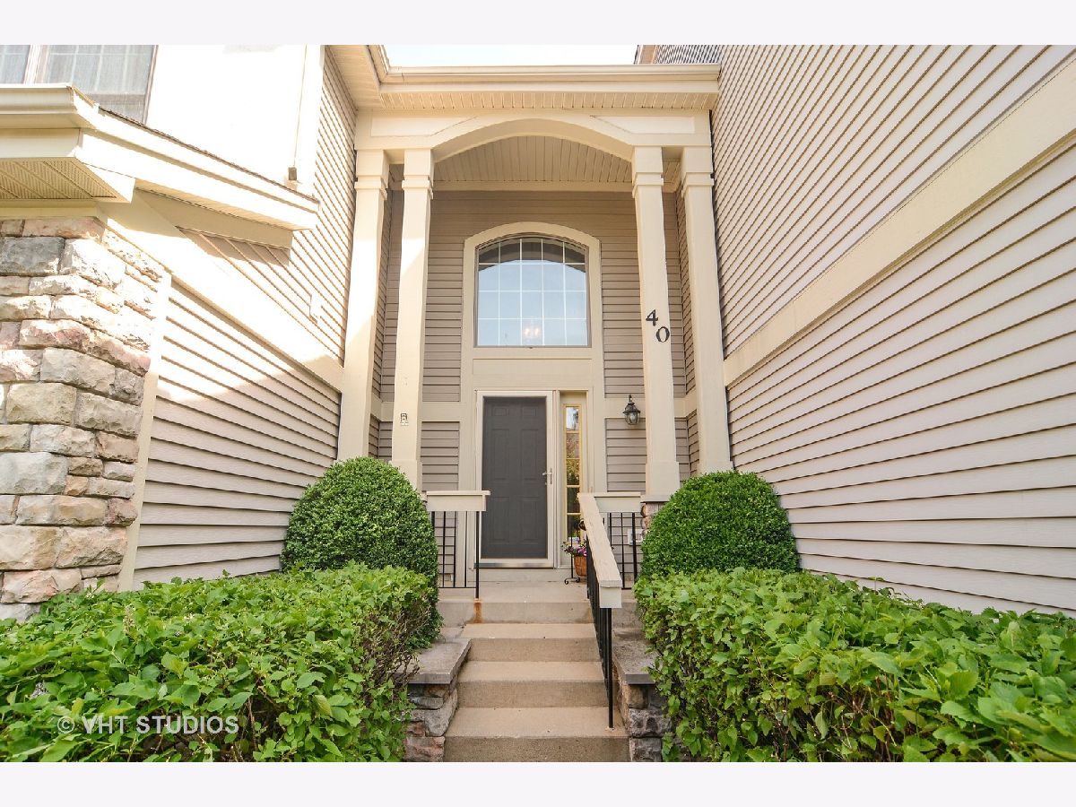 Townhomes Rented Aspen Grove Palatine Illinois, 40 Orchard