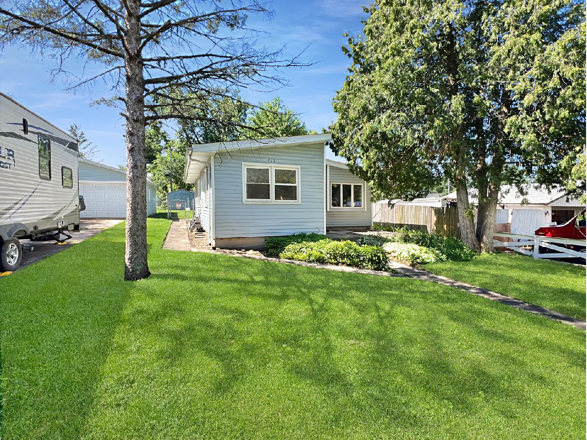 Homes Sold Lookout Point Wonder Lake Illinois, 7511 Backbay