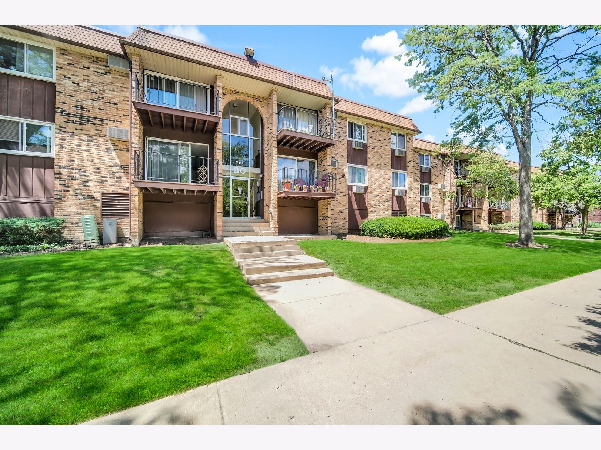 Condominiums Sold Highland Crossing Hoffman Estates Illinois, 710 Hill