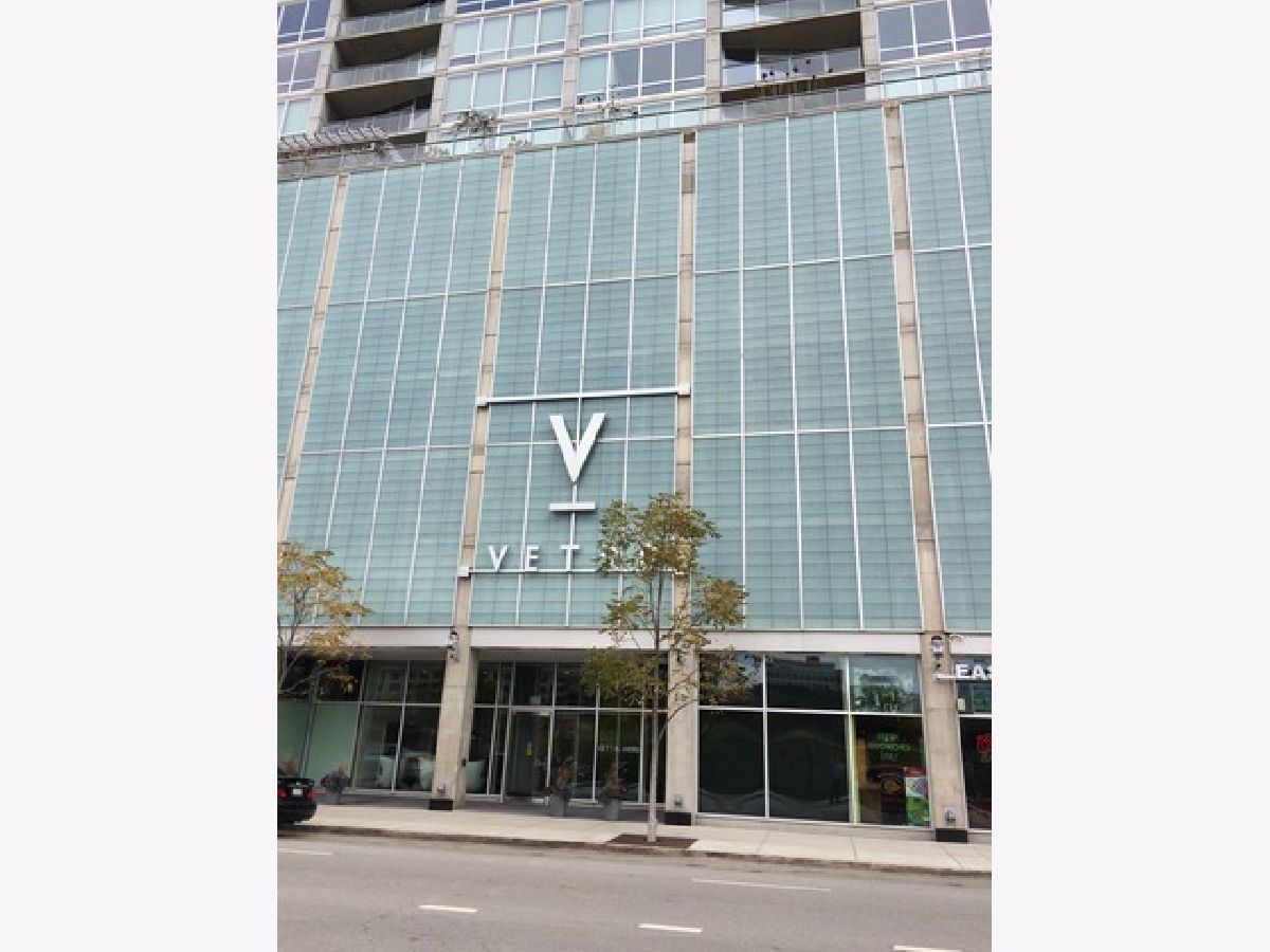 Condominiums Rented Printers Row Chicago Illinois, 611 Wells