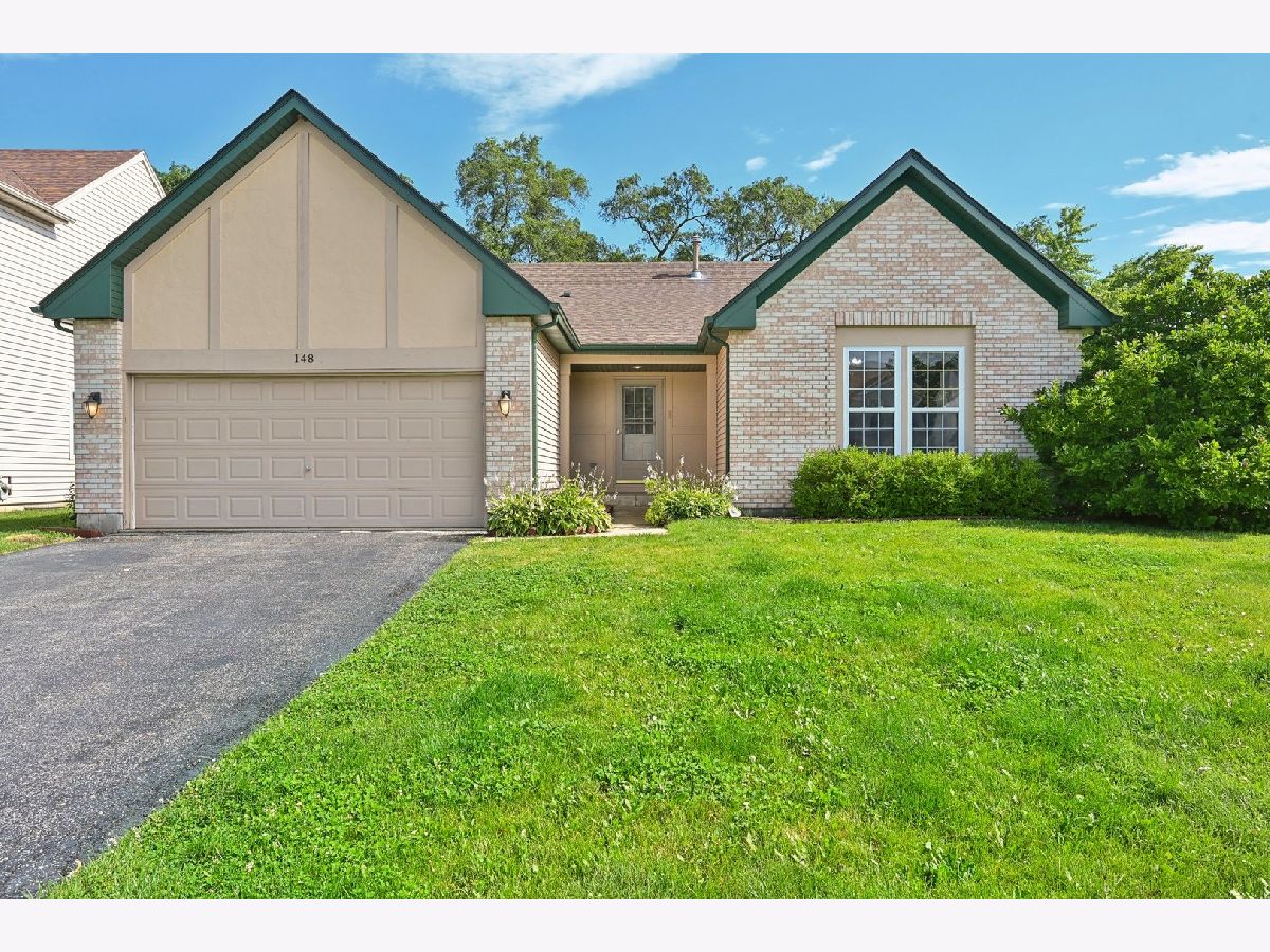 Homes Sold Misty Hill Farm Hainesville Illinois, 148 Brittany