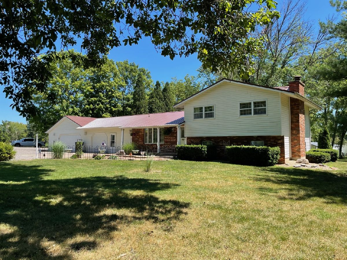  Sold Oakland Illinois, 512 Norton