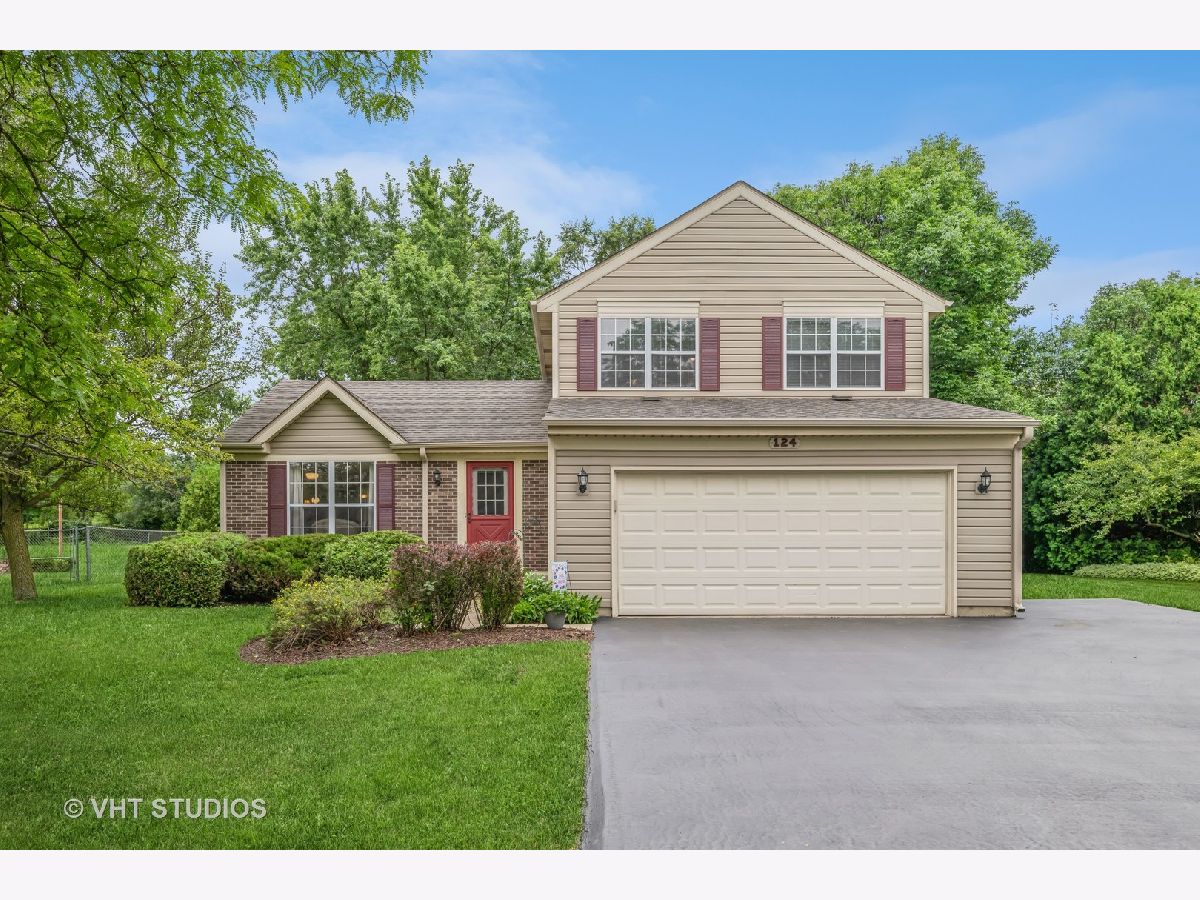 Homes Sold Countryside West Lake Zurich Illinois, 124 Harbor