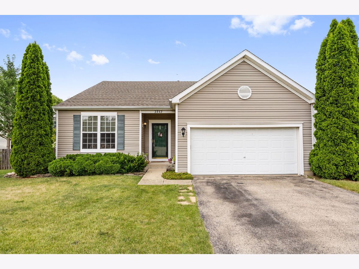 Homes & Townhomes Sold Old Renwick Trail Joliet Illinois, 3715 Saratoga