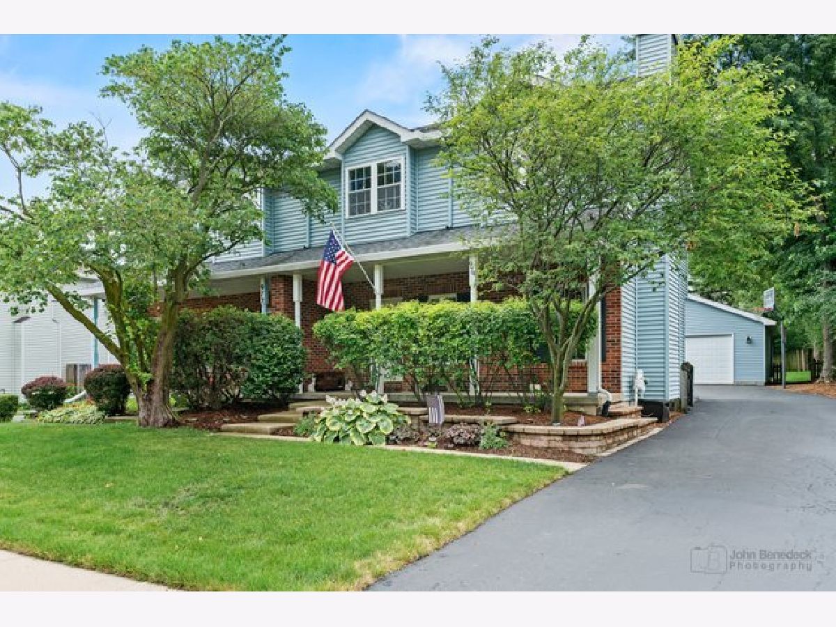 Condos & Townhomes Sold Breton Court Batavia Illinois, 974 First