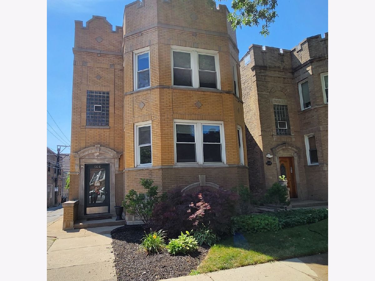 Homes & Condominiums Rented Arcadia Terrace Chicago Illinois, 5616 Artesian