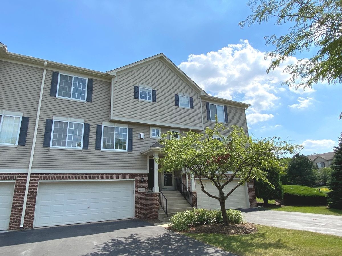 Homes & Townhomes & Condos Rented Amber Fields Aurora Illinois, 1753 Fredericksburg