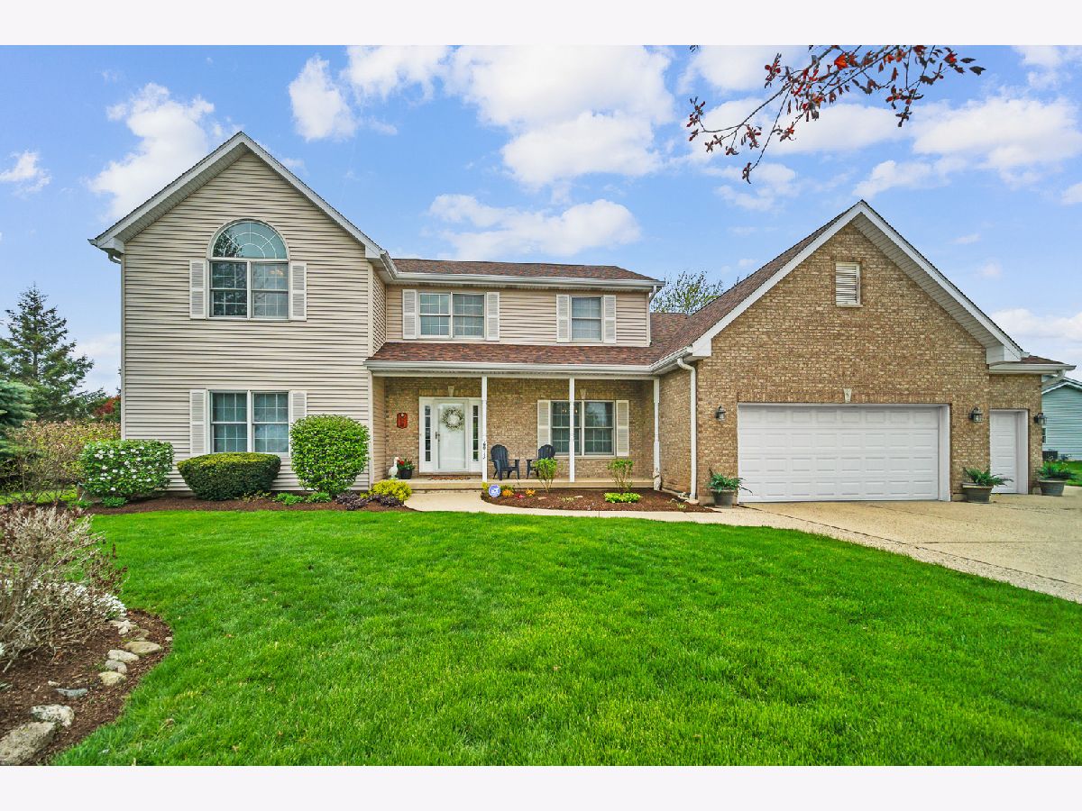 Homes Sold North Prairie Trails Johnsburg Illinois, 6013 Briarwood