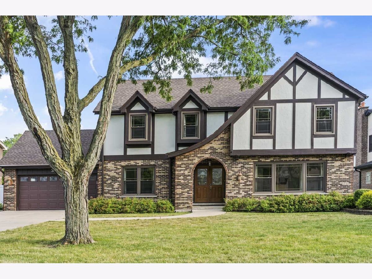 Homes Sold Woods Wood Dale Illinois, 392 Woodlane