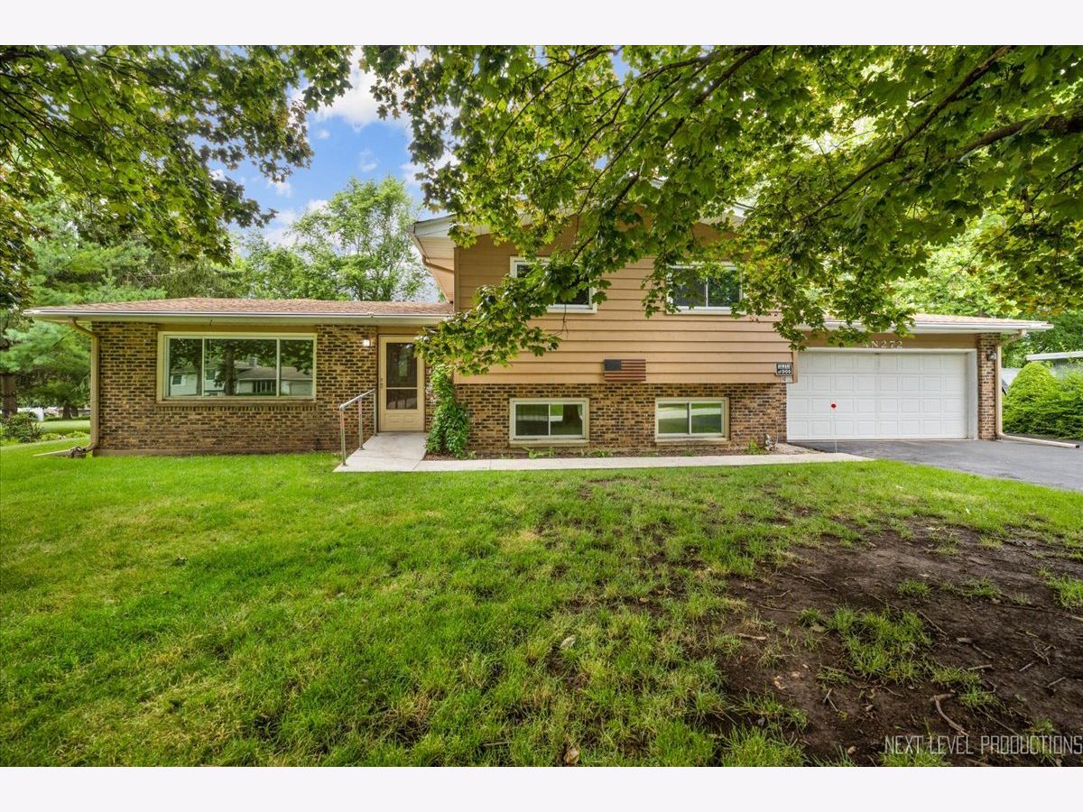 Homes Sold Oak Meadows West Chicago Illinois, 4N272 Kenwood
