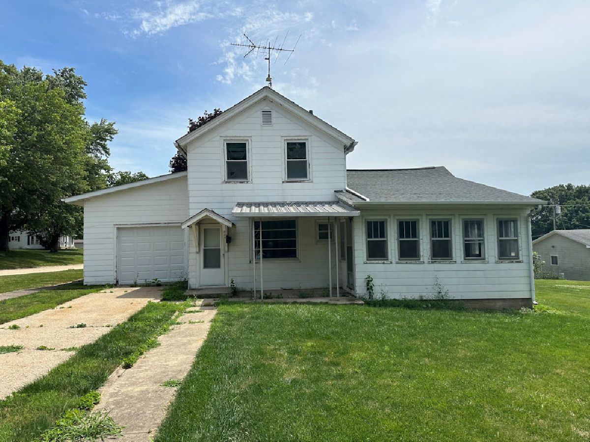  Sold Ashton Illinois, 808 Evans
