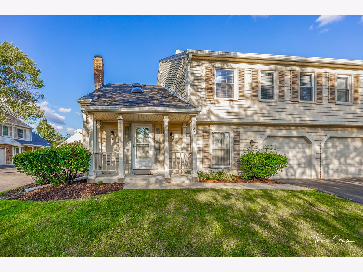 Townhomes Sold College Hill Rolling Meadows Illinois, 102 College Crossing