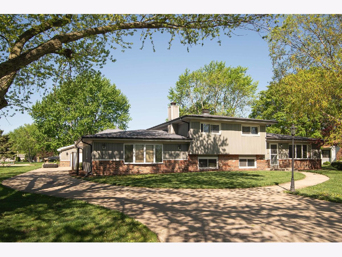 Homes Sold Andermann Acres Naperville Illinois, 10408 Helene