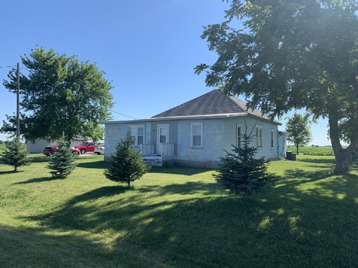  Sold Cornell Illinois, 28578 900 East