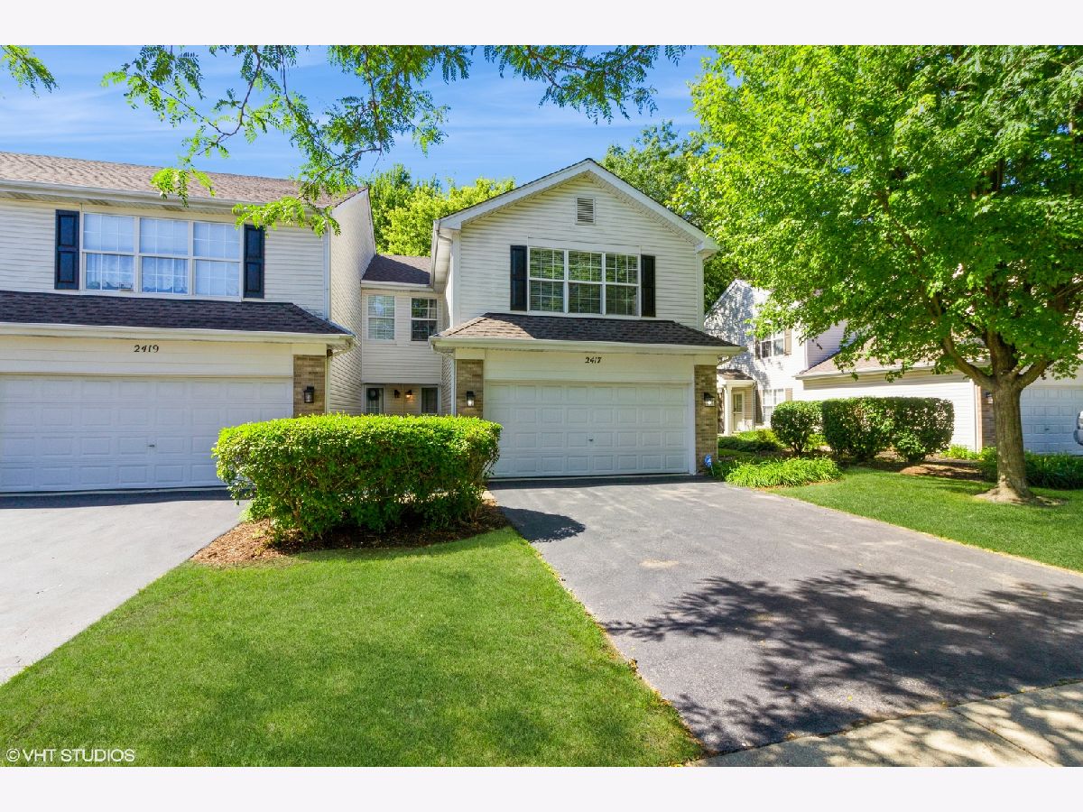 Townhomes & Condos Sold Park Avenue Aurora Illinois, 2417 Stoughton