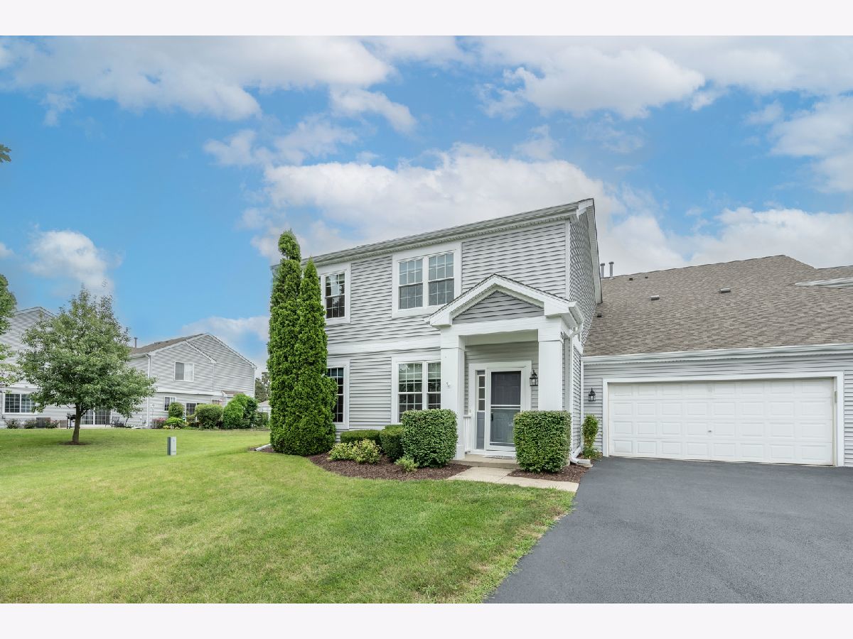 Townhomes & Condos Sold Winding Waters Oswego Illinois, 255 Grays