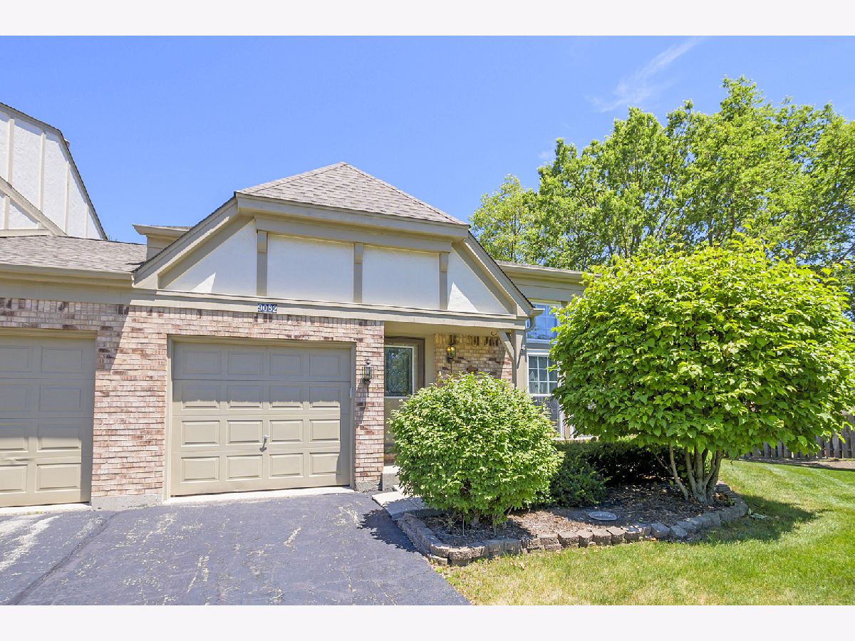 Townhomes Sold Greencastle Orland Park Illinois, 9082 Carlisle