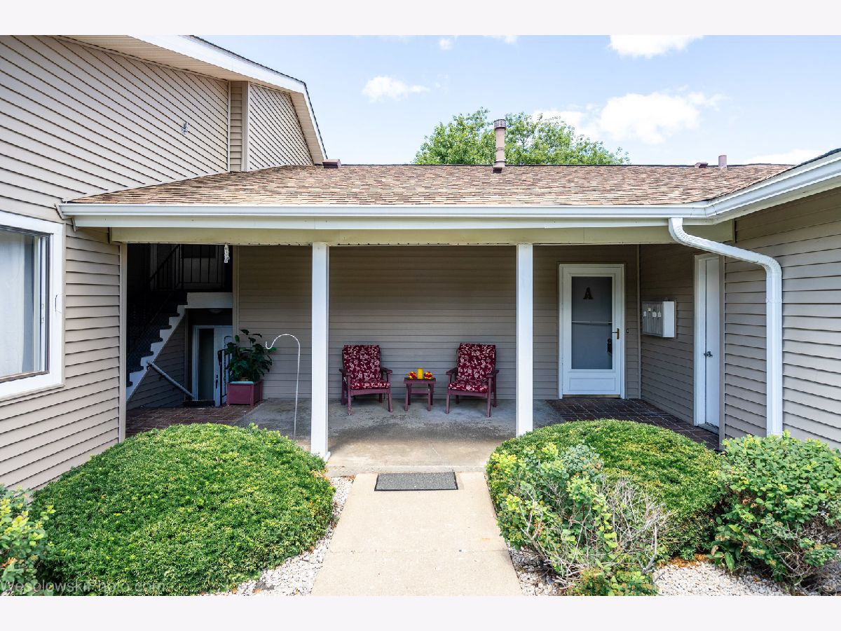 Condos & Townhomes & Homes Sold Waters Edge Mchenry Illinois, 603 Devonshire