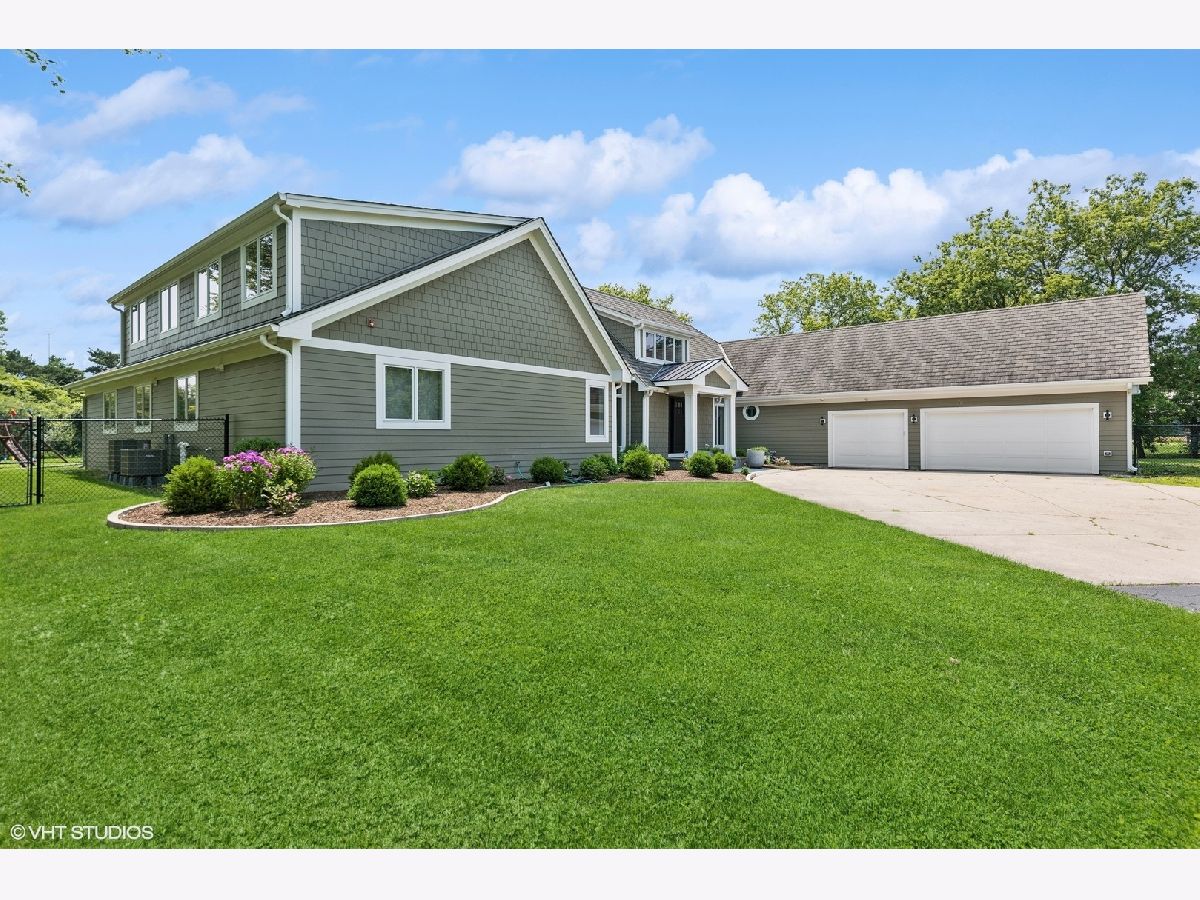 Homes Sold Greenbrier Libertyville Illinois, 415 Fox Run