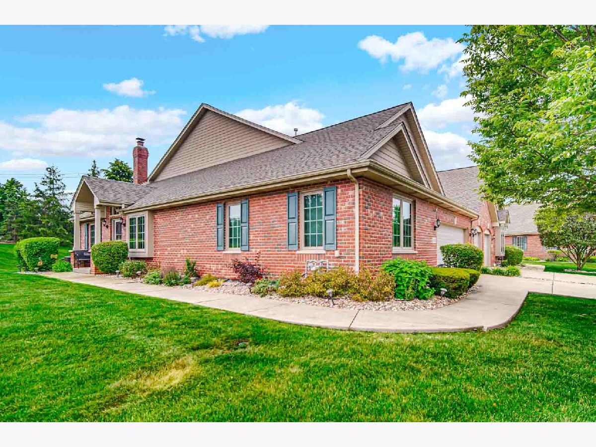 Homes & Townhomes Sold Boulder Ridge Mokena Illinois, 19536 Forestdale