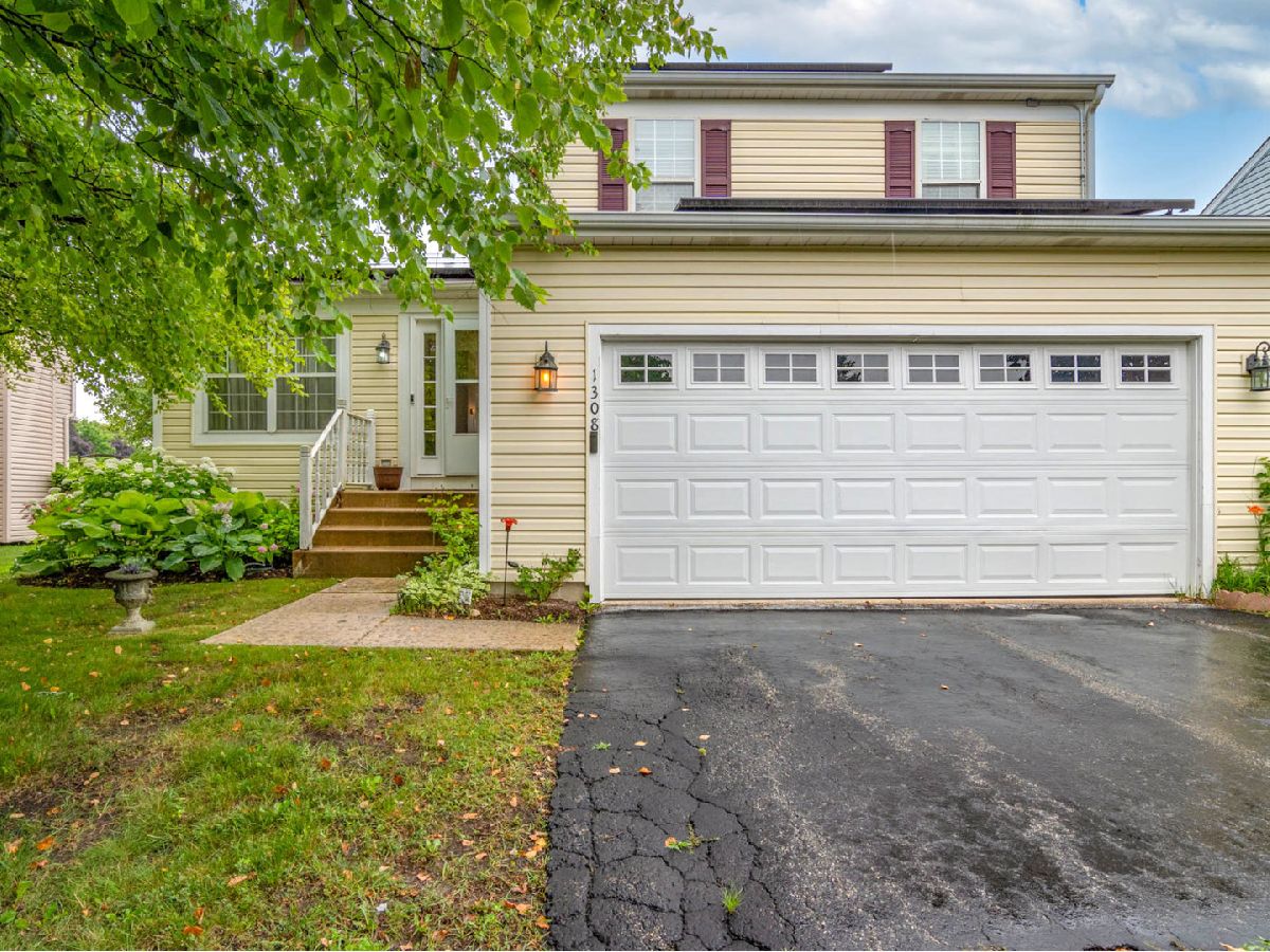 Homes Sold Heatherwood Lake Villa Illinois, 1308 Regency