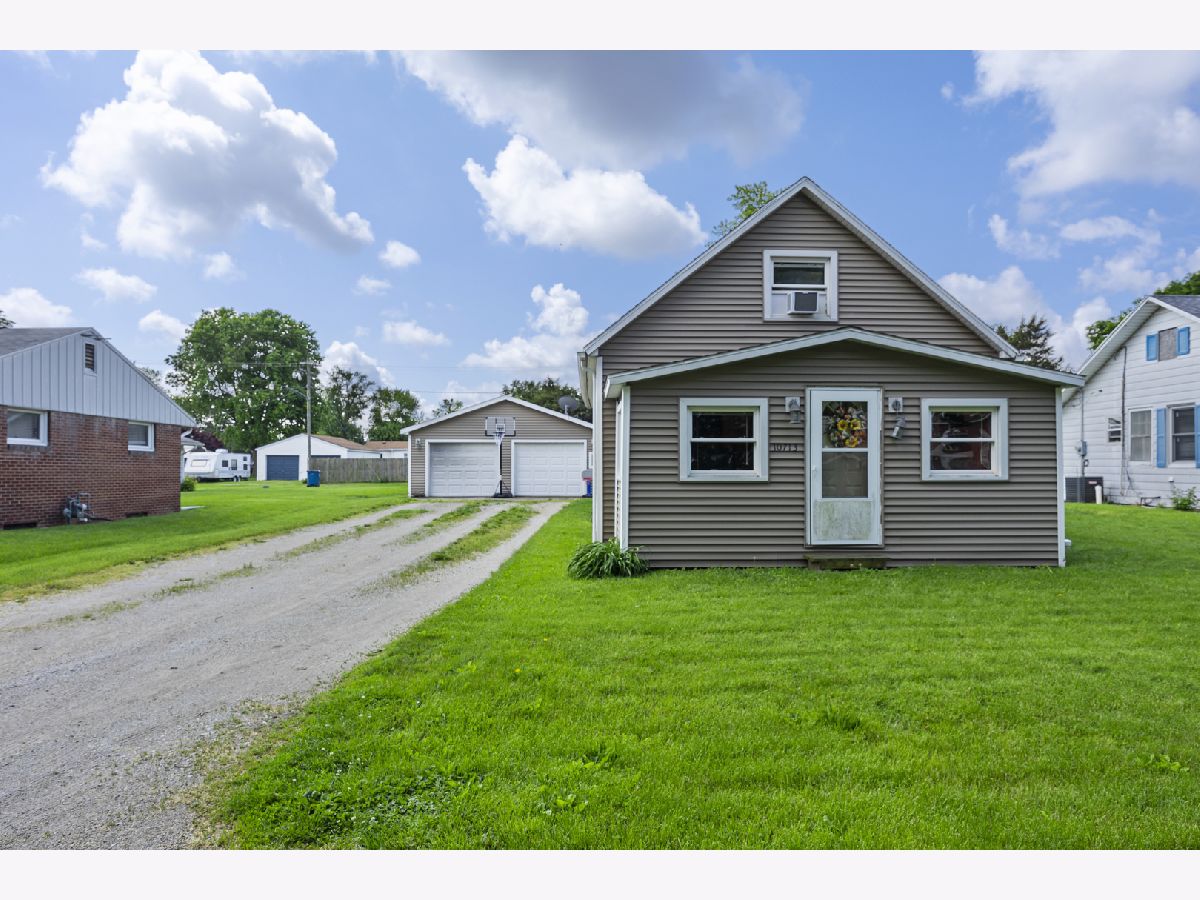  Sold Shirley Illinois, 10713 Lafayette