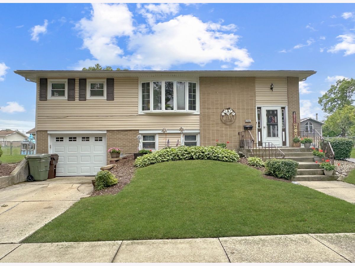Homes Sold El Vista Oak Forest Illinois, 5753 150th