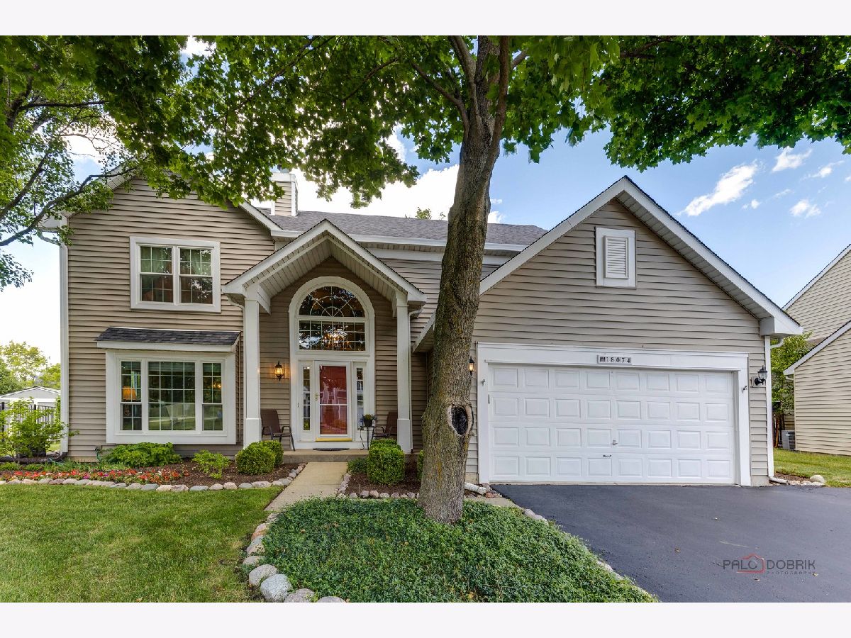 Townhomes & Homes Sold Bridlewood Gurnee Illinois, 18074 Banbury
