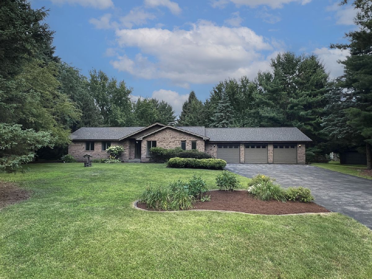 Homes Sold West Highland Acres Elgin Illinois, 37W453 Elmer