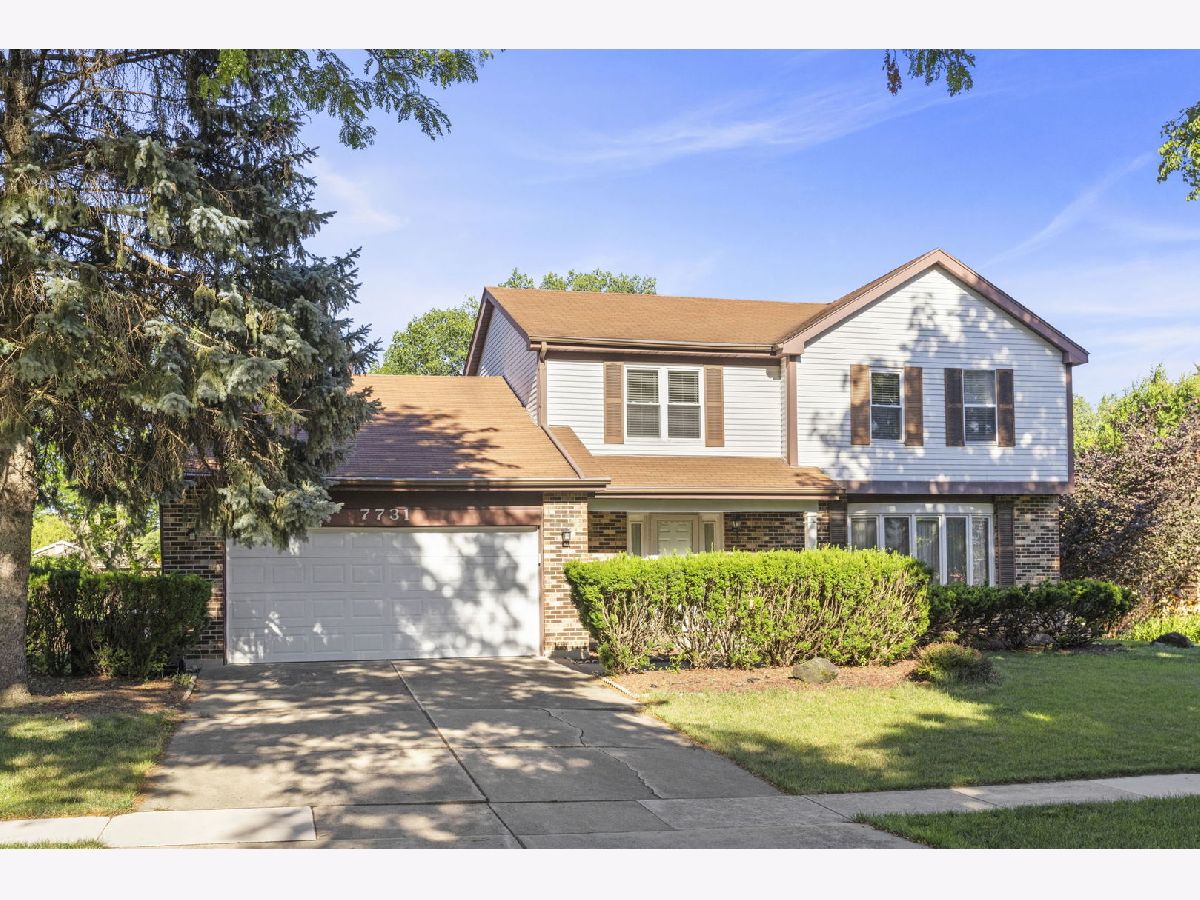 Homes Sold Farmingdale Ridge Darien Illinois, 7731 Wakefield