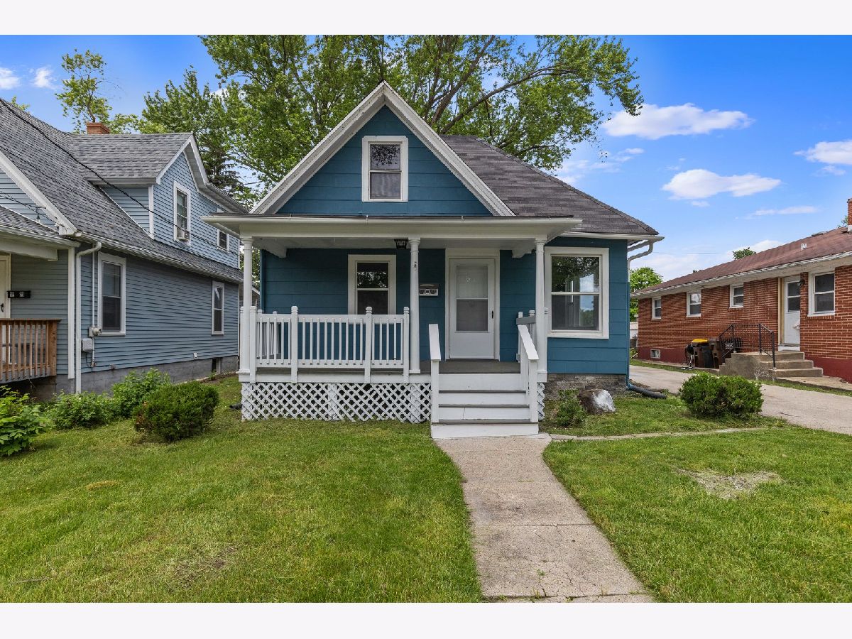 Rented Rockford Illinois, 1219 Burton