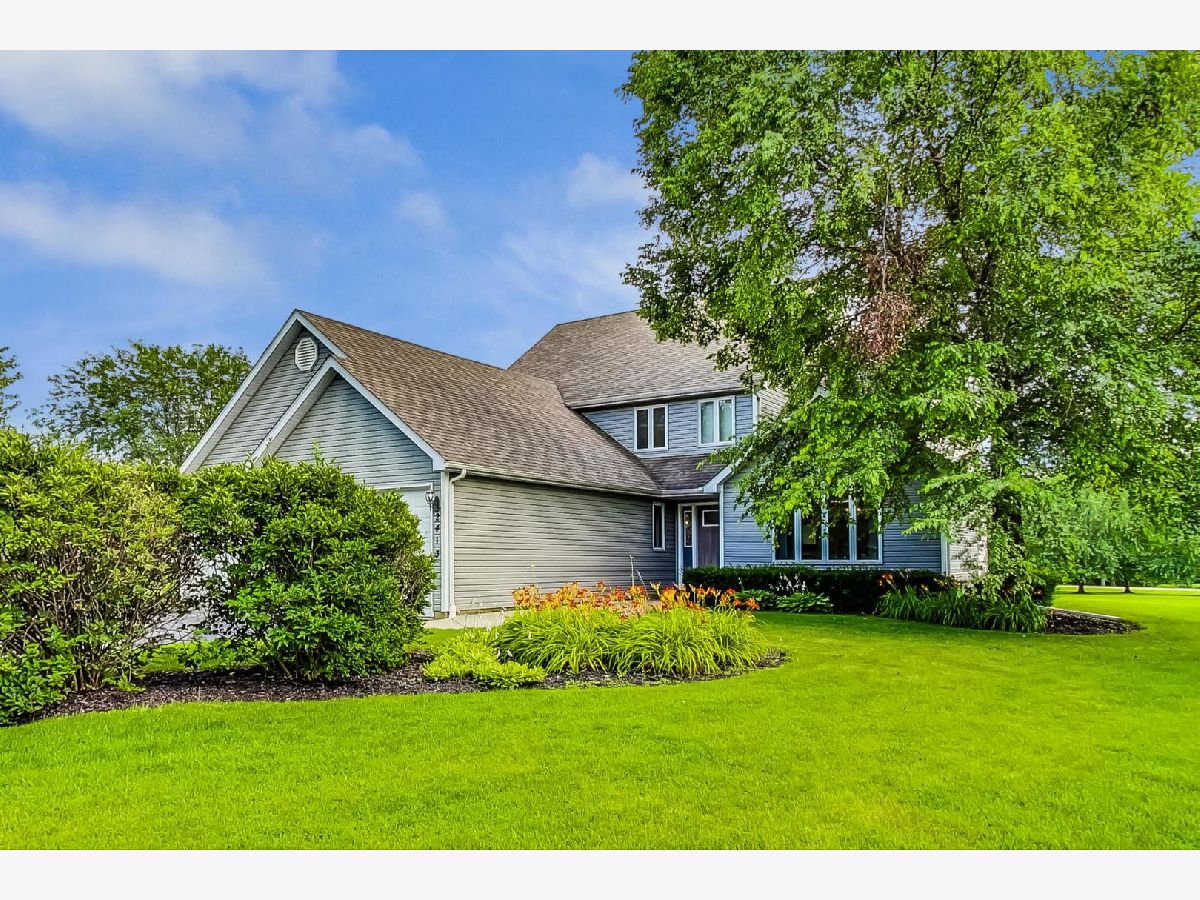 Homes Sold English Prairie Spring Grove Illinois, 2413 Falcon