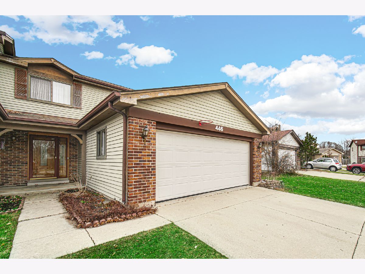 Townhomes Rented Malibu Wheeling Illinois, 446 Irvine