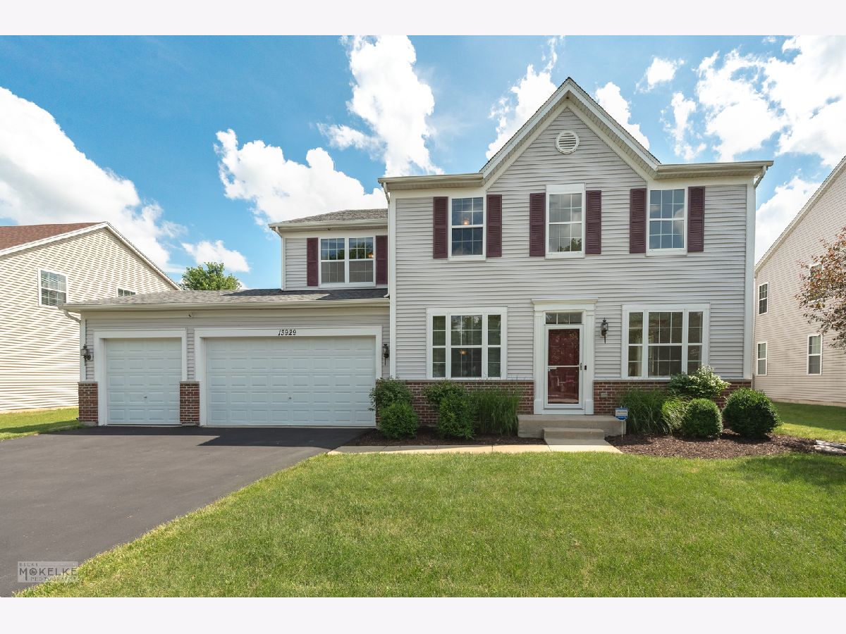Homes Sold Prairie Knoll Plainfield Illinois, 13929 Trillium