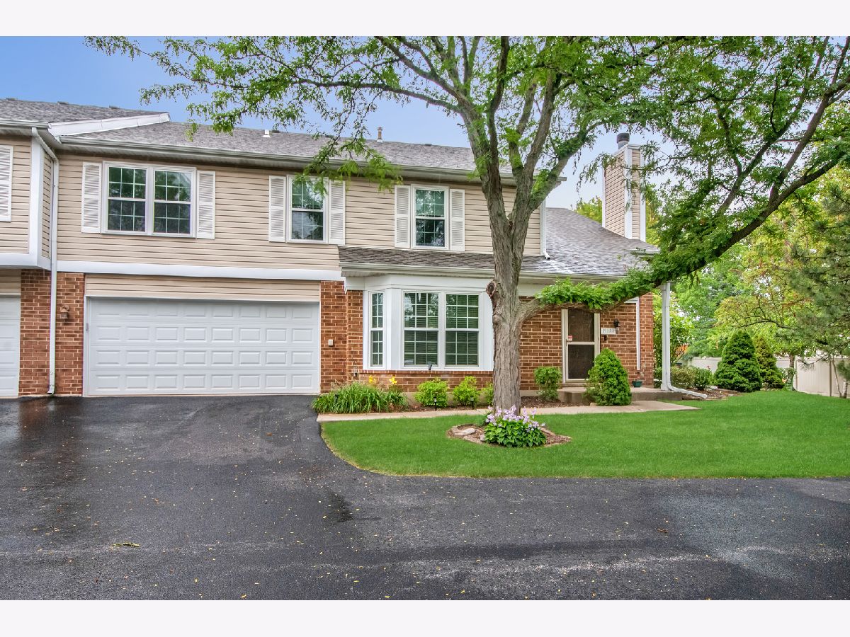Townhomes Sold Cambridge Place Mokena Illinois, 19859 Lakeview