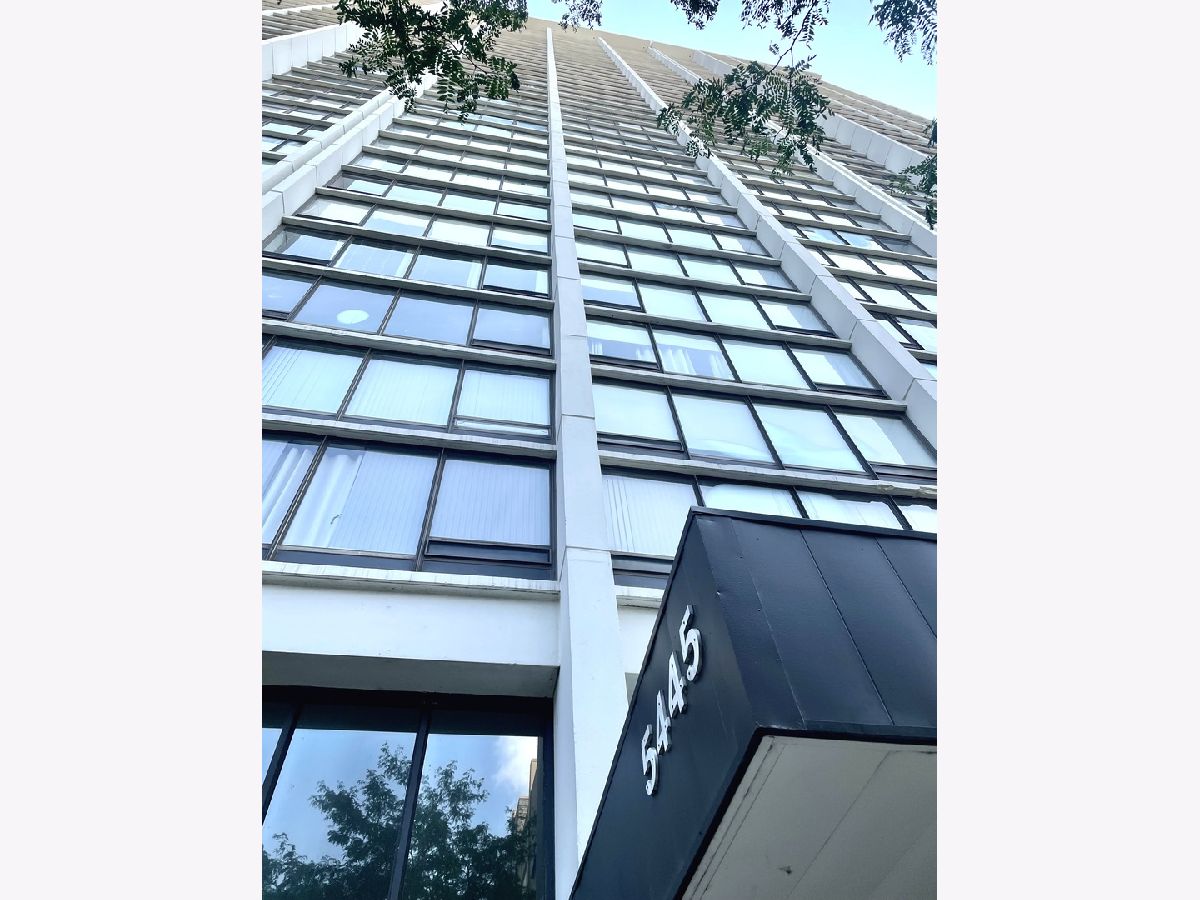 Condominiums Rented Edgewater Plaza Chicago Illinois, 5445 Sheridan