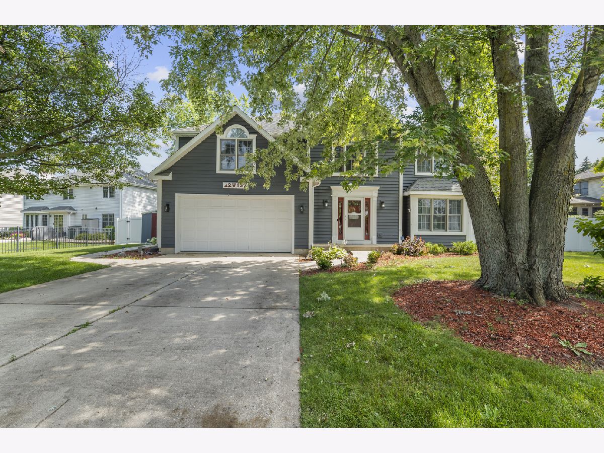 Homes Sold Glenrise Estates Glen Ellyn Illinois, 22W127 1st