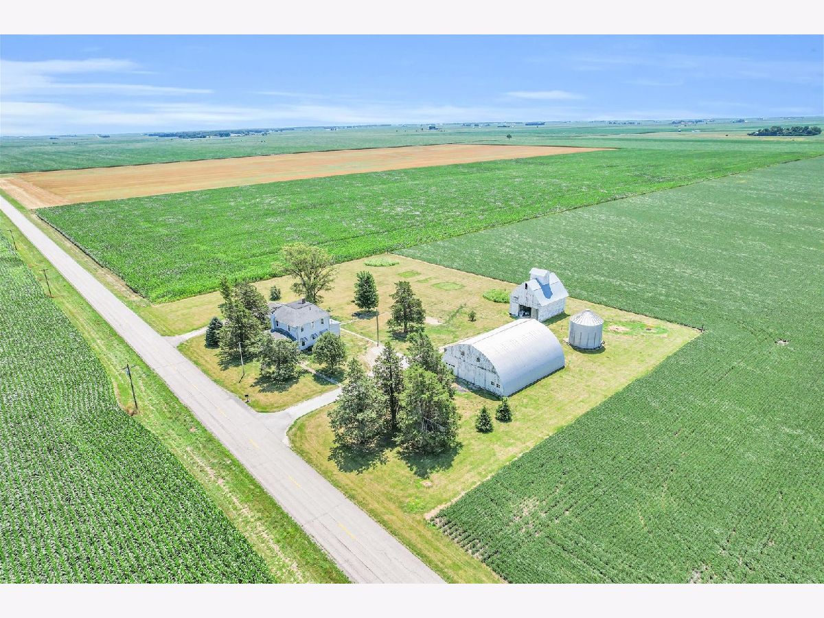  Sold Onarga Illinois, 853 1000 North
