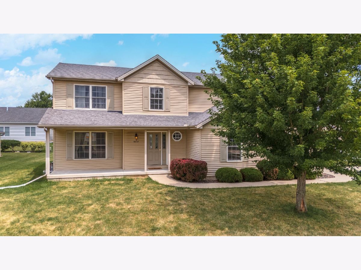 Homes & Condos & Townhomes Sold Collie Ridge Normal Illinois, 904 Dresser