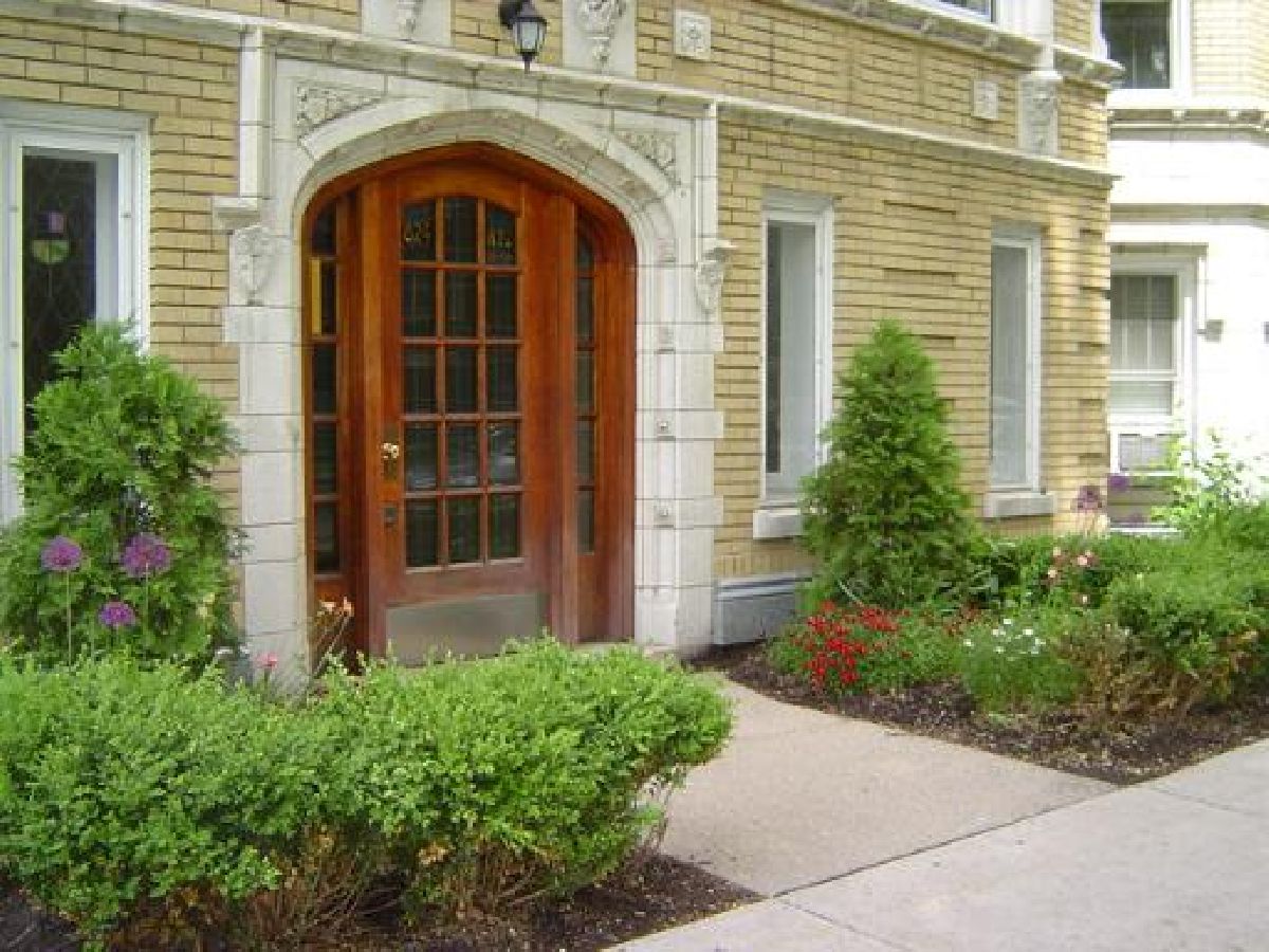 Condominiums Rented The Jordan Oak Park Illinois, 822 Washington