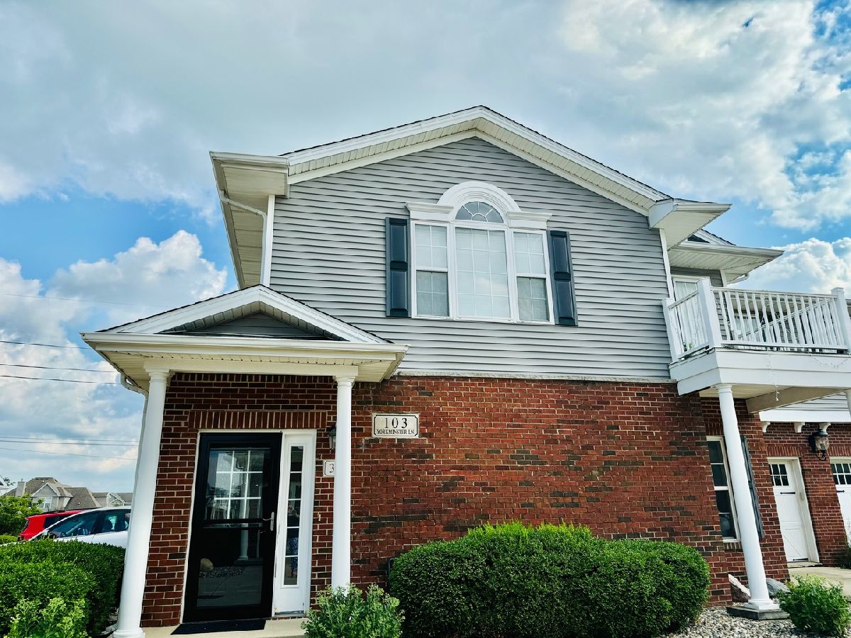 Condos & Townhomes Sold The Courtyards Savoy Illinois, 103 Yorkminster