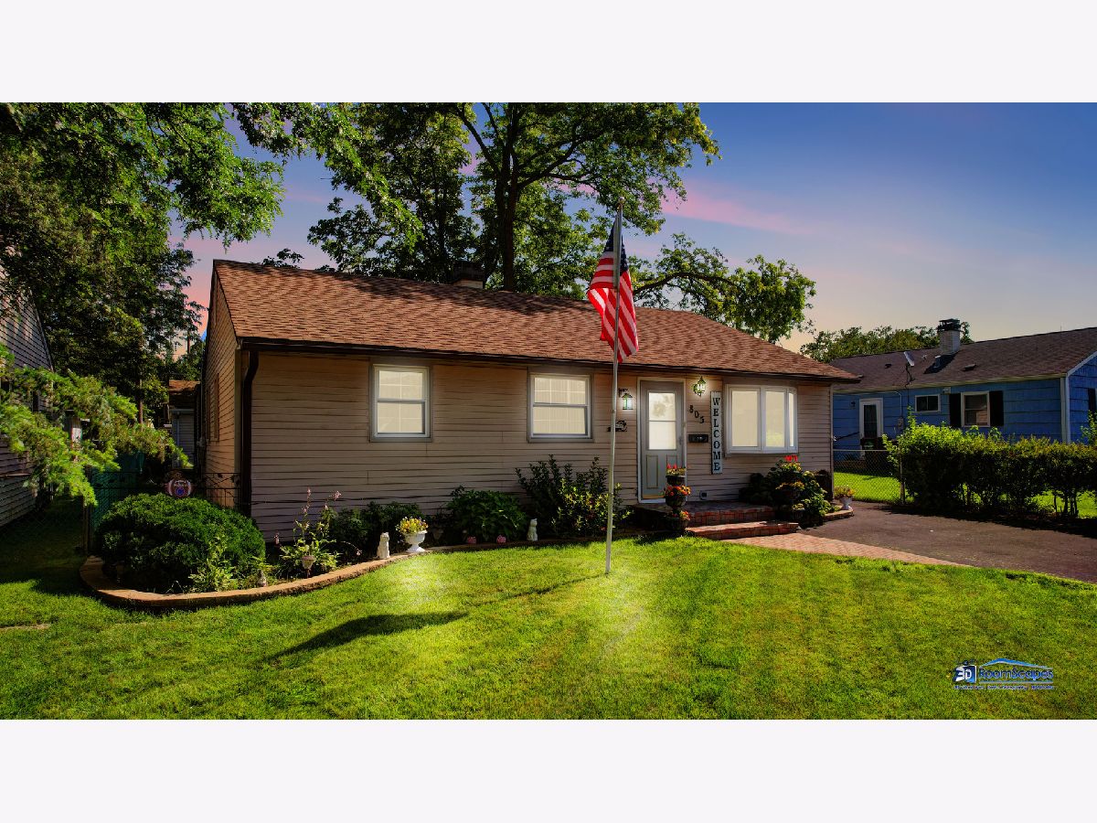 Homes Sold Forest Manor Mundelein Illinois, 805 Lake
