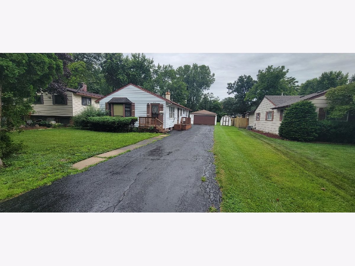 Homes Sold Grayslake Woodlands Grayslake Illinois, 330 Mitchell