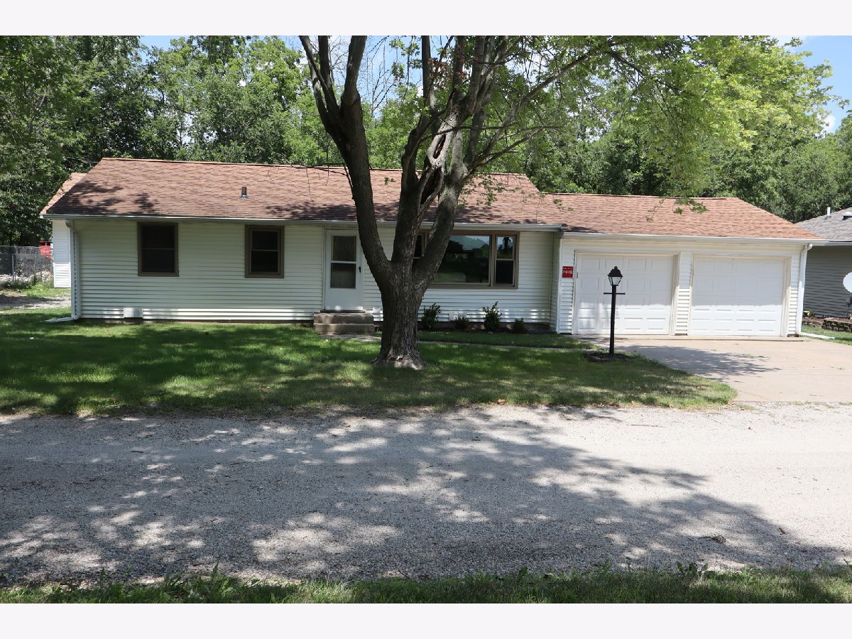  Sold Manville Illinois, 7748 3000 North