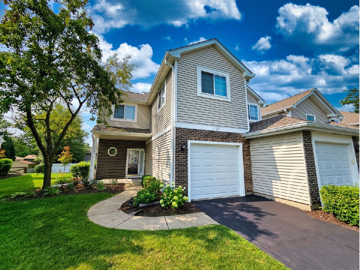 Townhomes & Condos Sold Cambria Lombard Illinois, 1129 Addison