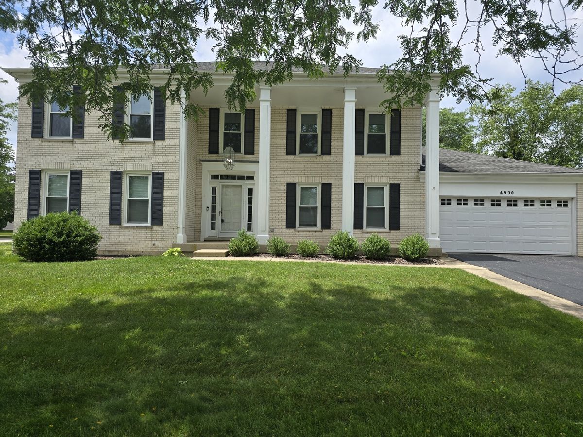 Rented Hoffman Estates Illinois, 4900 Thornbark