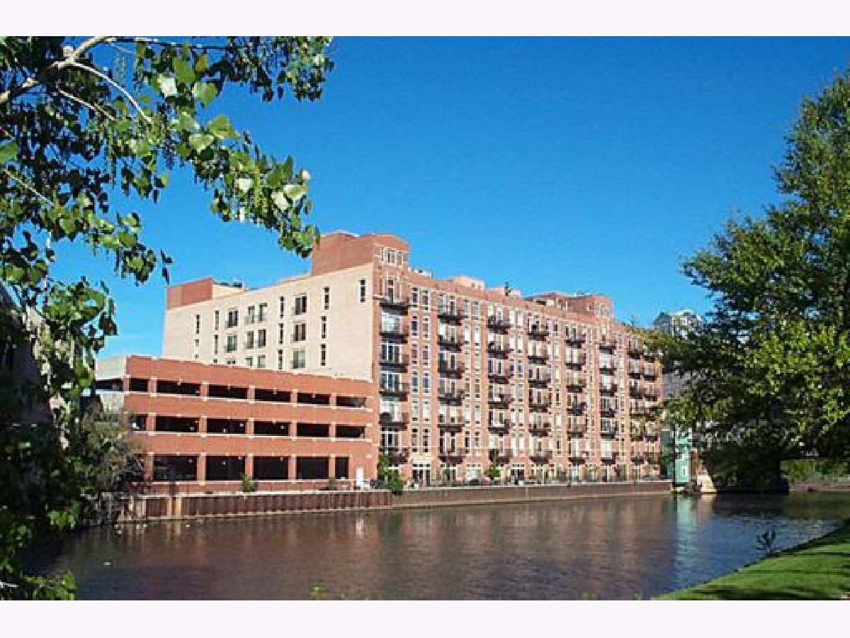 Condos & Townhomes Sold River Bank Lofts Chicago Illinois, 550 Kingsbury