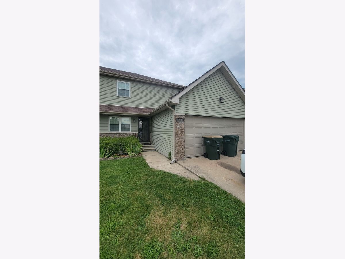 Homes & Condos & Townhomes Sold Sterling Estates Diamond Illinois, 290 Will